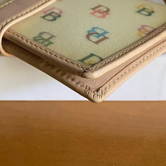 Dooney & Bourke Rare Rainbow Monogram Y2K It Girl Wallet - Picture 6 of 13